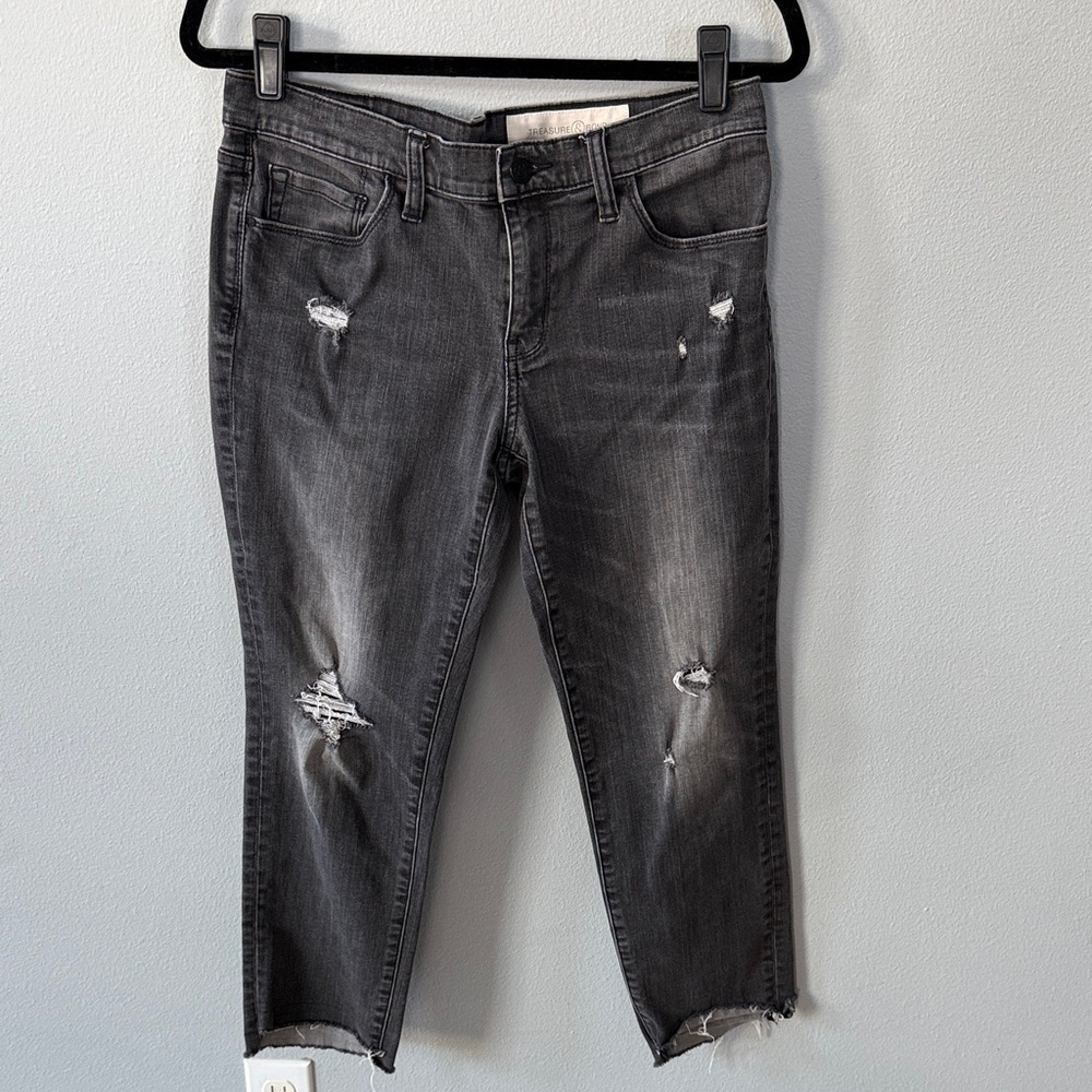 Treasure & Bond Distressed Cropped Charcoal Gray Jeans